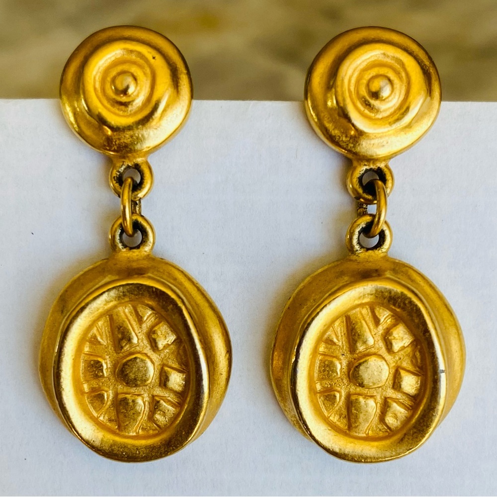 Rare Nordstrom Vintage Matte Gold Tone Pierced Earrings